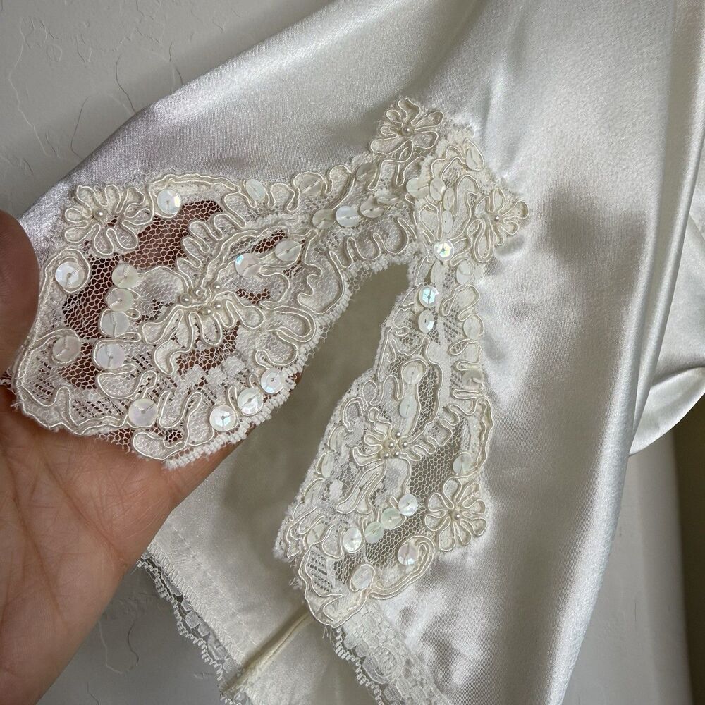 Victoria's Secret One Size Ivory Lace Trim Short Belted Robe Bridal Romantic - Picture 2 of 11